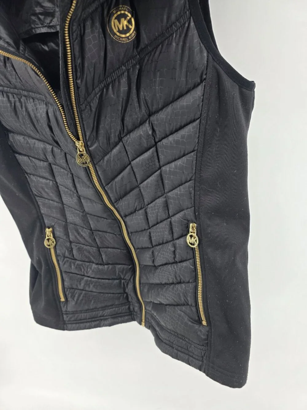 Michael Kors Black Quilted Puffer Vest Size M Faux Fur Hood Gold MK Logo